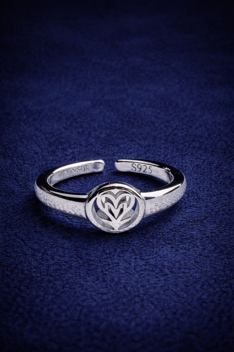 Heart Seal · Eternal Remembrance Pure Silver Ring
